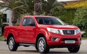 NAVARA NP300 D23 King cabina
