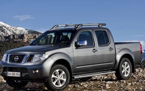 NAVARA D40 King cabina
