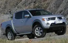 L200 - 4 Puertas Doble cabina