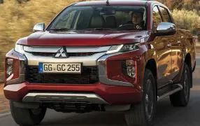 L200 - 4 Puertas Doble cabina