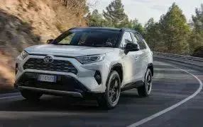 RAV 4 y RAV 4 Híbrido 5 Puertas
