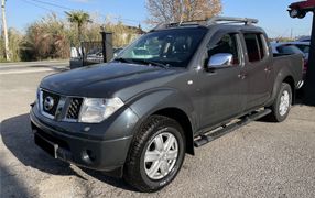 NAVARA D40 Doble cabina